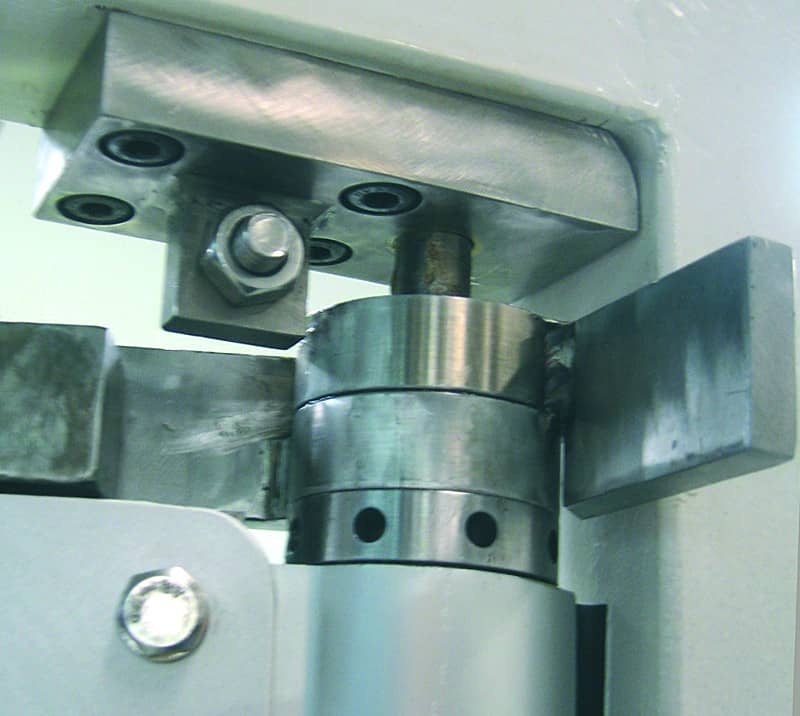 Swing doors kit - EXTRUFLEX